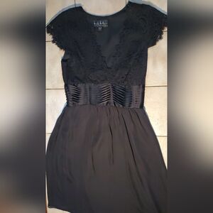 Elegant Black Lace Dress